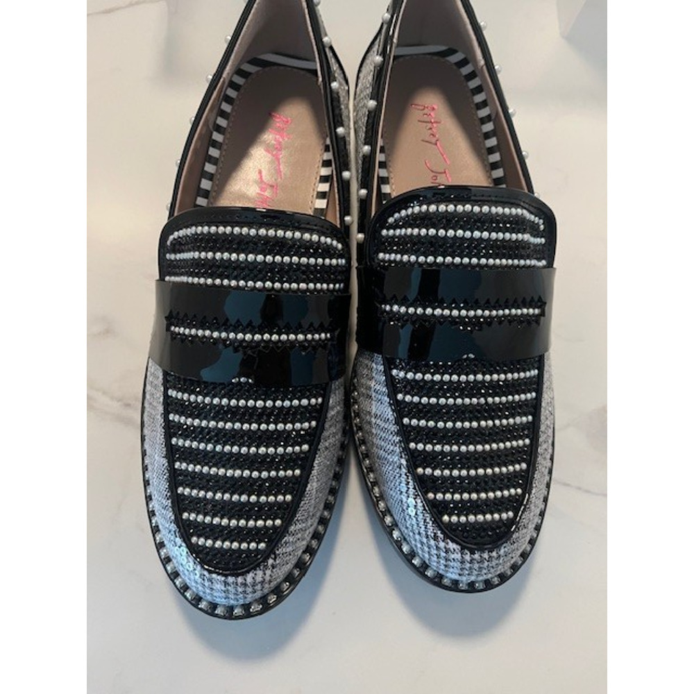 Betsey Johnson's Darian Black and White Gingham Plaid Loafers, Size 6.5, NWOT - Picture 2 of 13